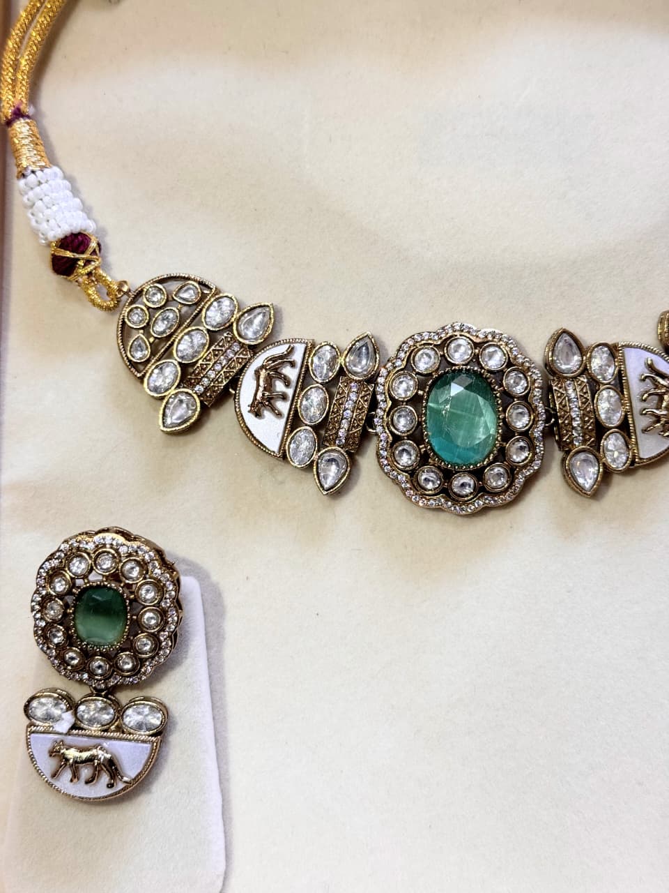 SREE Emerald Celebrity Style Choker